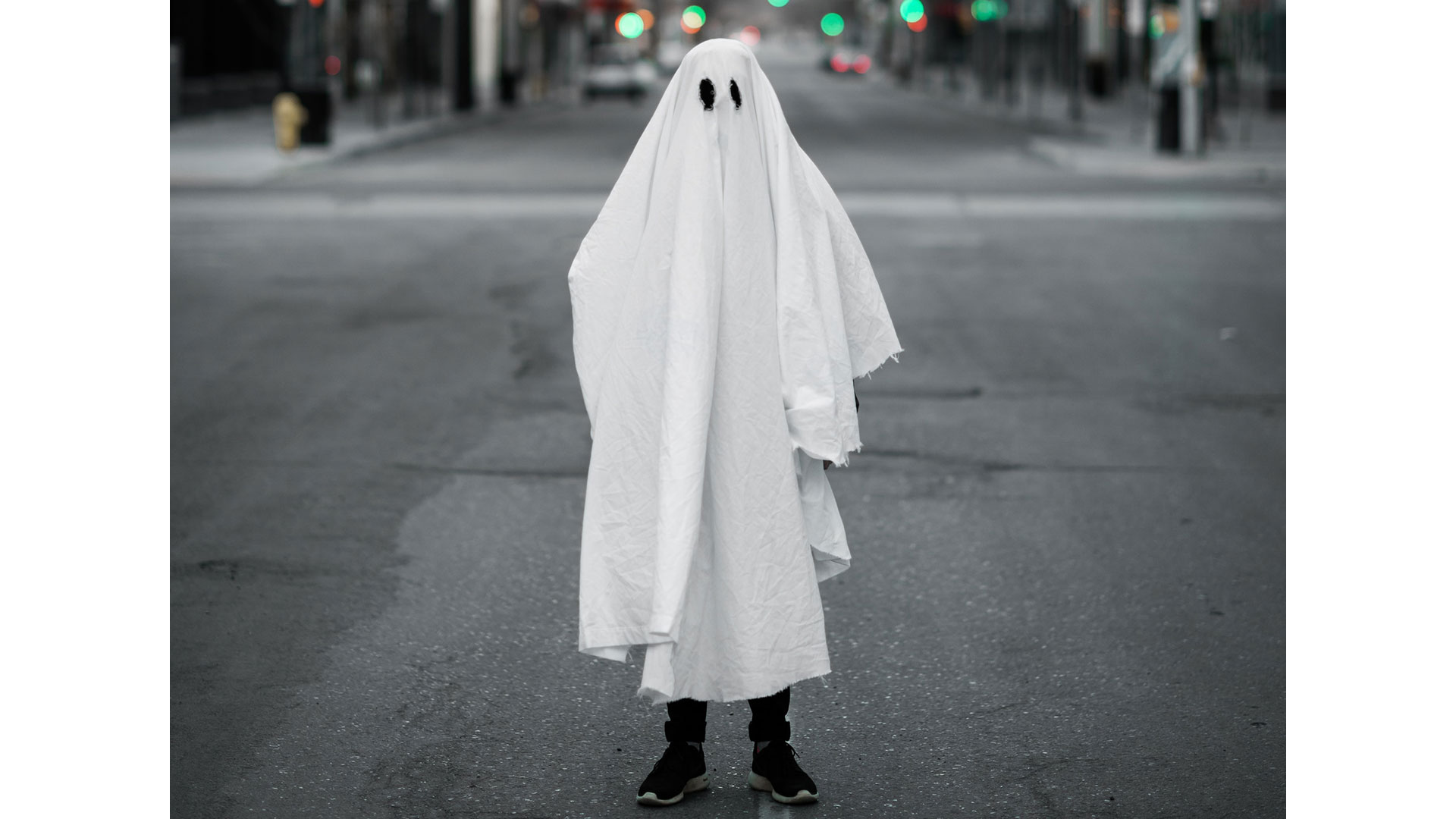 Ghost-Costume